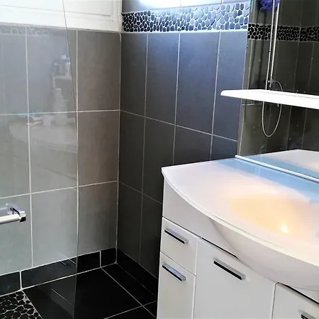 Maison Calme Proche Du Centre De Avec Jardin, Veranda Et Wifi - Fr-1-392-132 Holiday home Guerande